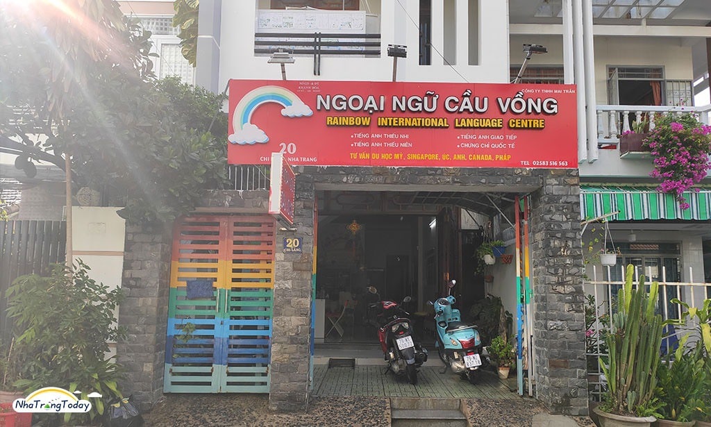 Trung tâm tiếng anh Cầu Vồng