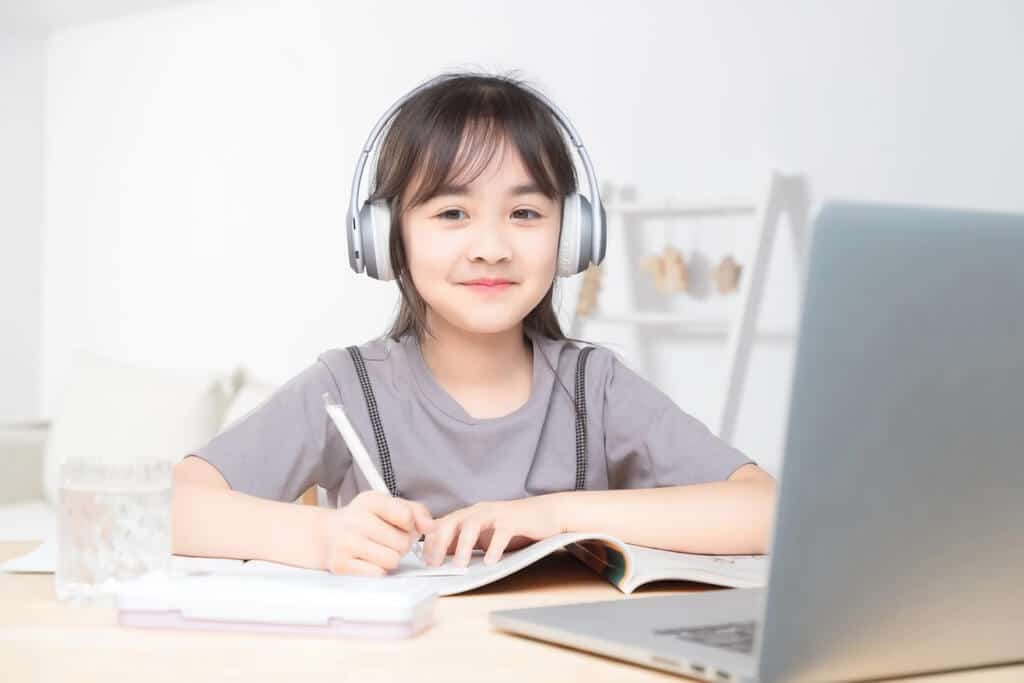 Học tập ở nơi có ánh sáng