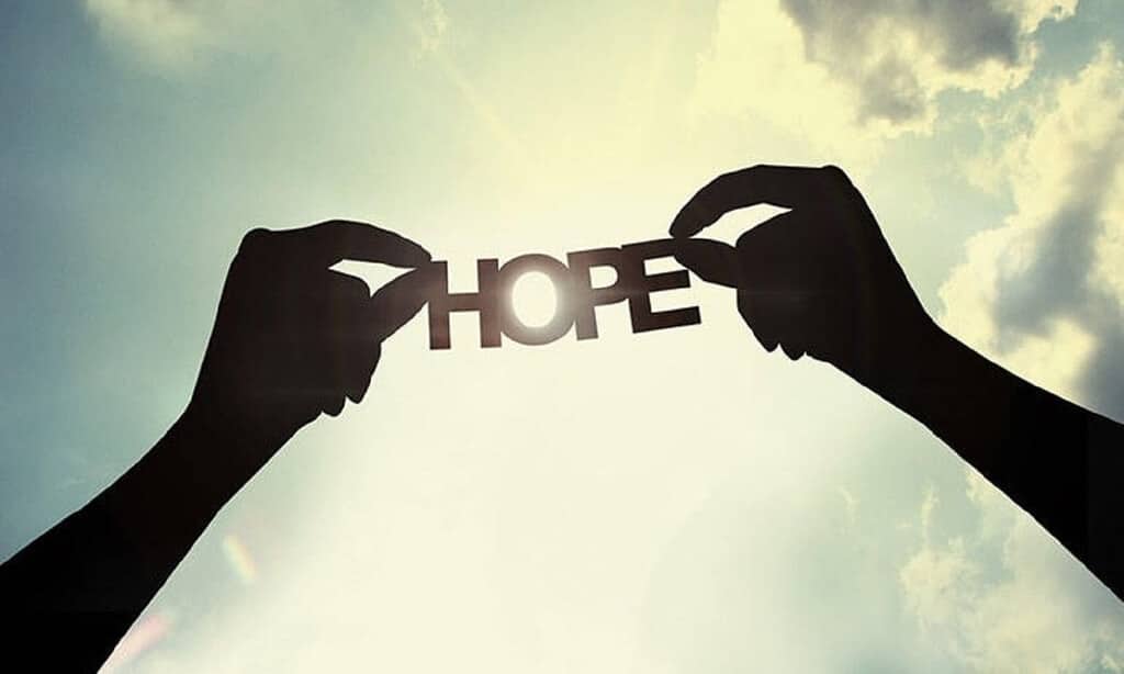 Những câu nói tiếng anh hay về sự mạnh mẽ hy vọng