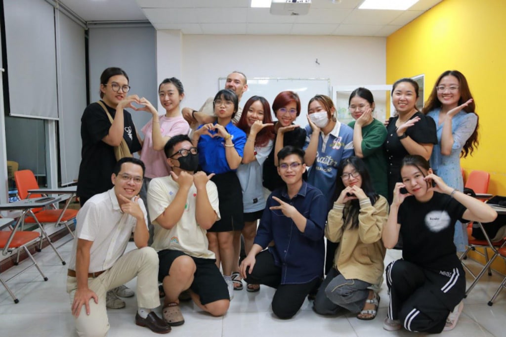 trung tam tieng anh vicky english