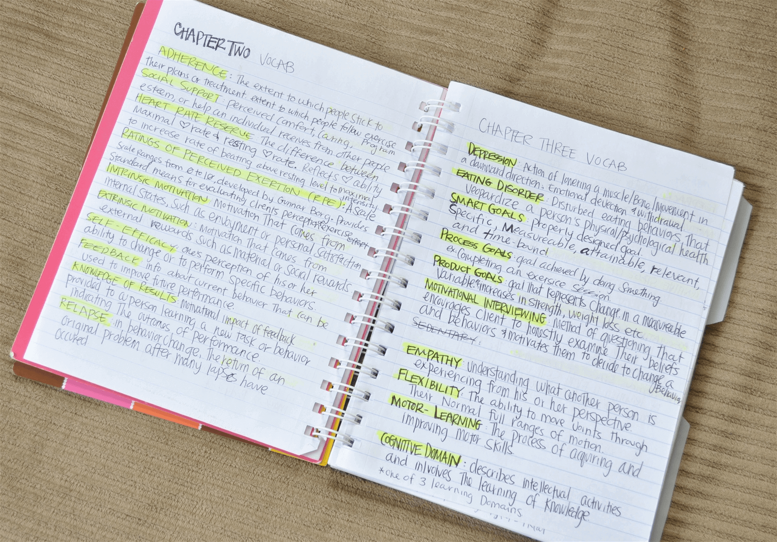 Chủ động ghi chép lại các từ mới