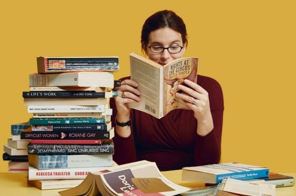 Lựa chọn sách tiếng anh giao tiếp phù hợp