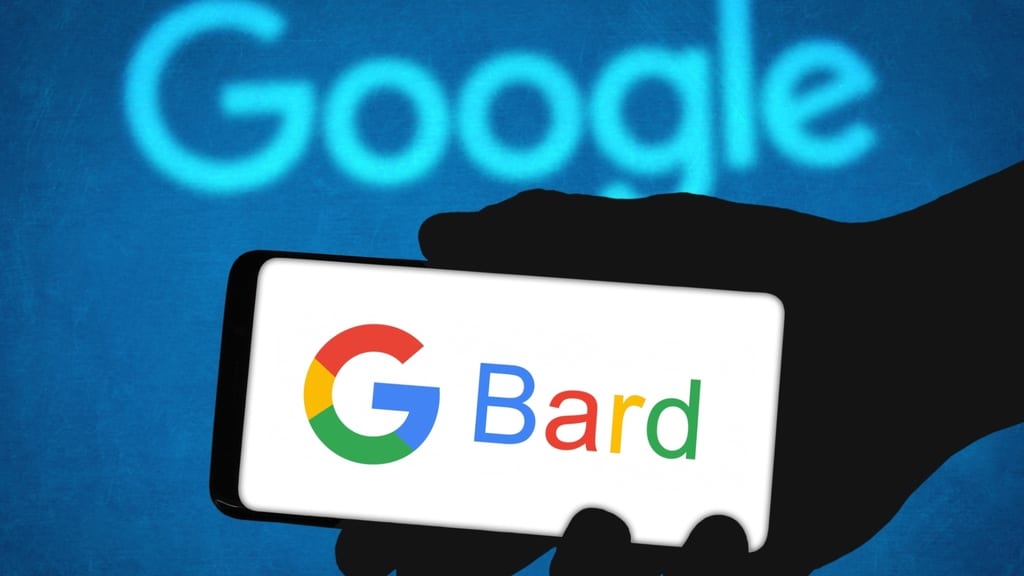 Sự phát triển vượt bậc của Smartphone với Google assistant và Bard AI