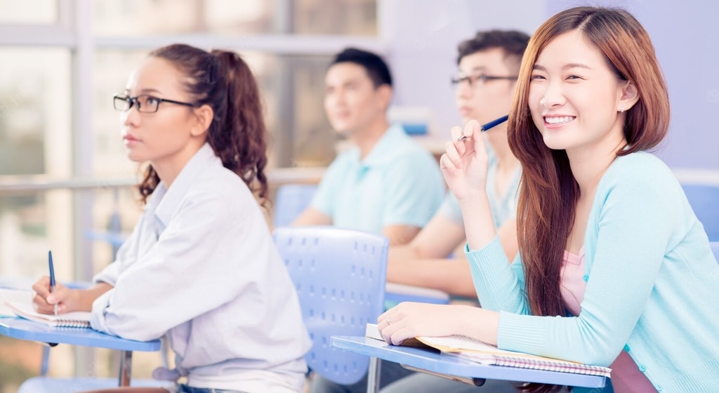 Tập suy nghĩ, diễn đạt mọi thứ bằng tiếng Anh