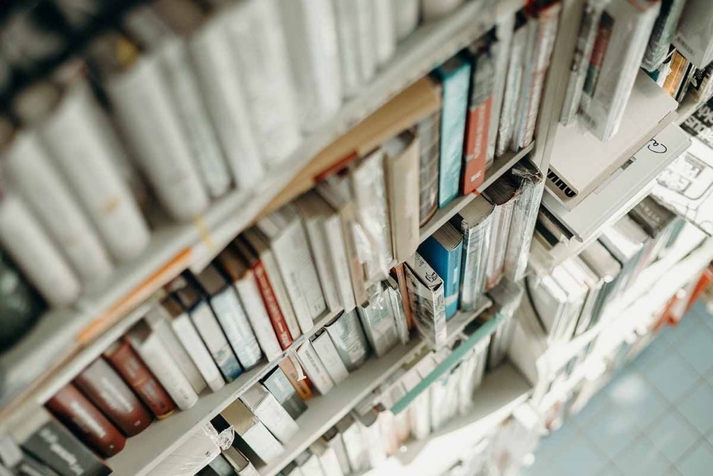 Trang bị tài liệu tiếng Anh chuyên ngành