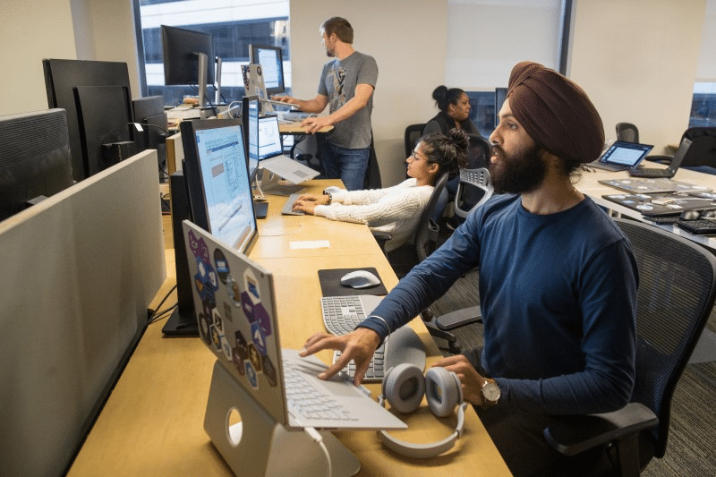 Trợ lý viết mã thông minh giúp tối ưu hóa thời gian và công sức